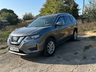 Nissan Rogue foto 2