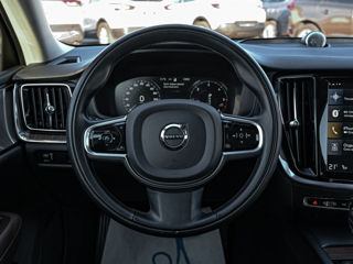 Volvo V60 Cross Country foto 10