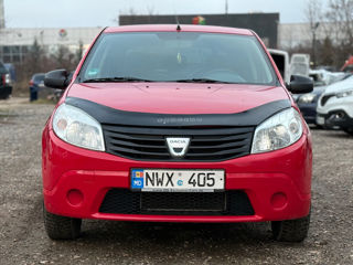 Dacia Sandero foto 2