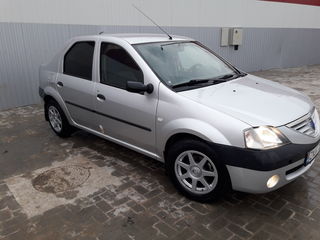 Dacia Logan foto 3