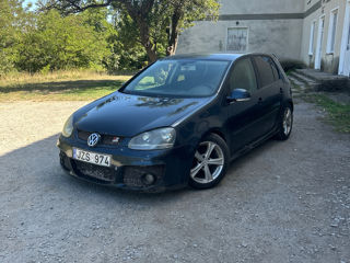 Volkswagen Golf foto 1