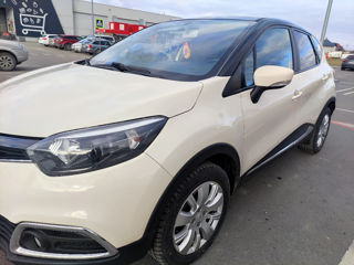 Renault Captur фото 6