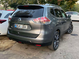 Nissan X-Trail foto 2