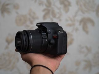 Canon Rebel T2i (EOS 550D) foto 1