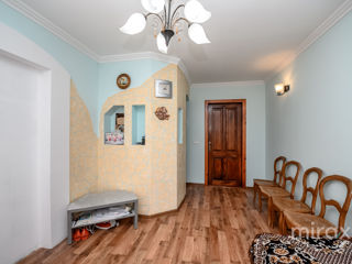 Apartament cu 4 camere, 52 m², Buiucani, Chișinău foto 7