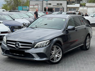 Mercedes C-Class фото 3