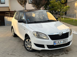 Skoda Fabia foto 2