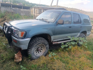 Piese Toyota 4runner 2.4 benzin foto 1