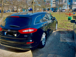 Ford Mondeo foto 5