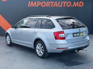 Skoda Octavia foto 8