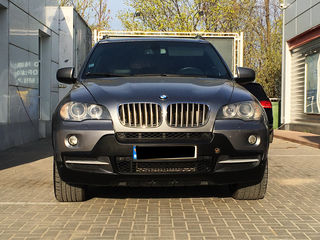 BMW X5 E70 X6 E71 X4 X3 X1 SUV BMW F01 E65 730d BMW F10 G30 520d BMW F30 320d inchirieri auto chirie foto 2