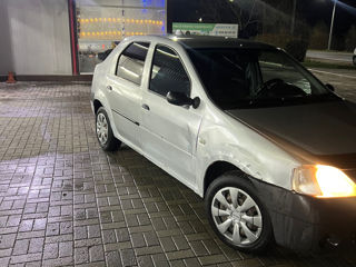 Dacia Logan foto 2