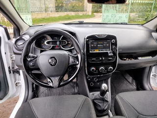 Renault Clio foto 3