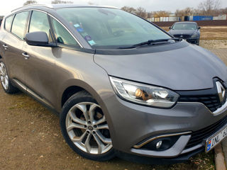 Renault Grand Scenic foto 8