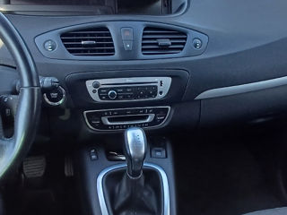 Renault Scenic foto 8