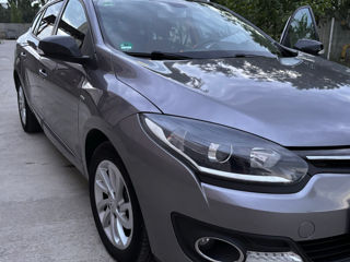 Renault Megane foto 1