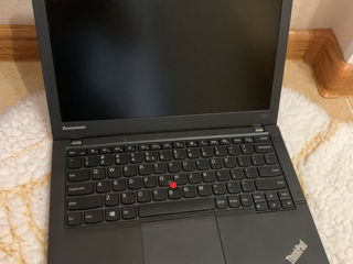 Lenovo ThinkPad X240 (i5 4200, 4GB RAM, 128GB SSD)