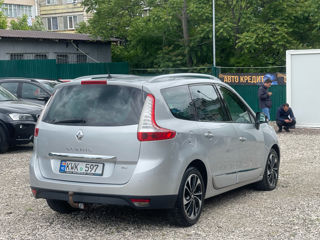 Renault Grand Scenic foto 6