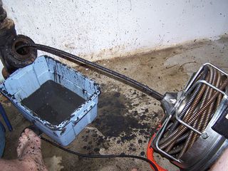 Канализация .Устранение засоров канализационных колодцев! прочистка,пробивка канализациионных труб
