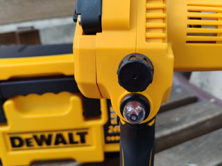 Новая аккумуляторная мини пила DeWalt 24v/5ah foto 4