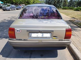 Opel Omega foto 3