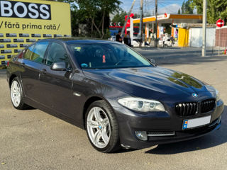 BMW 5 Series foto 2