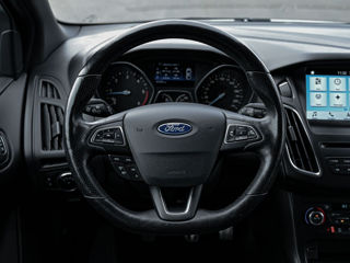 Ford Focus foto 10