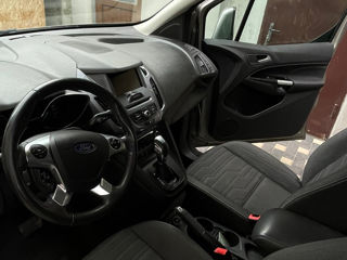 Ford Tourneo Connect foto 8