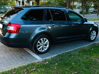 Skoda Octavia foto 4