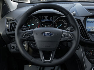 Ford Kuga foto 9