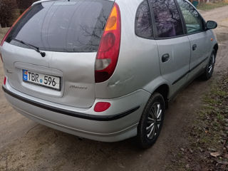 Nissan Almera foto 4