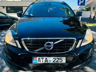 Volvo XC60 foto 3