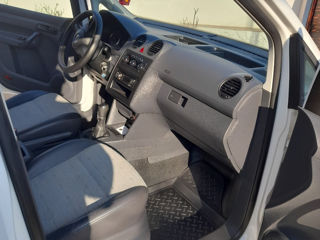 Volkswagen Caddy фото 1