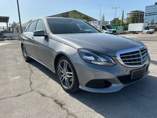 Mercedes E-Class foto 1