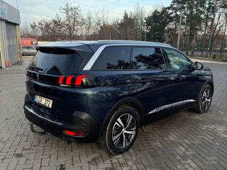 Peugeot 5008 foto 4