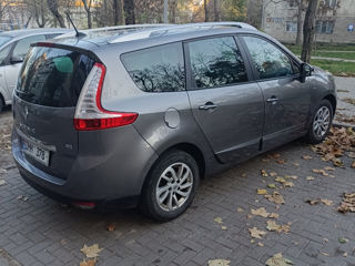 Renault Grand Scenic foto 6