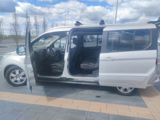 Ford Tourneo Connect foto 7