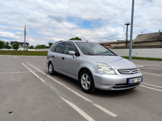 Honda Stream foto 2