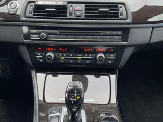 BMW 5 Series foto 9