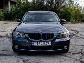 BMW 3 Series foto 2