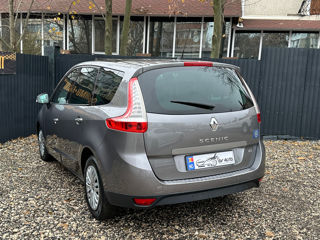 Renault Grand Scenic foto 4