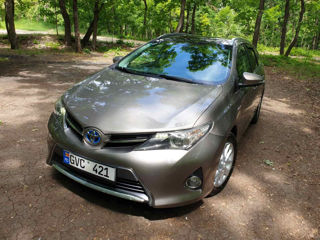 Toyota Auris foto 2