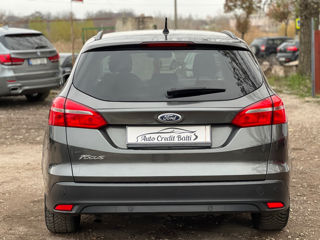 Ford Focus foto 9