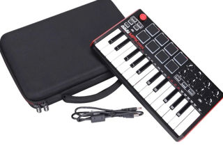 Midi Claviatura Akai Professional Mpk Mini Mk3 + Casse