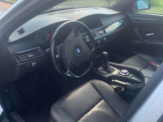 BMW 5 Series foto 4