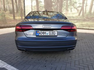 Audi A8 foto 4