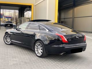 Jaguar XJ foto 3