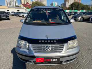 Volkswagen Sharan foto 3