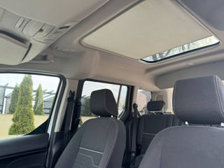 Ford Tourneo Connect foto 6