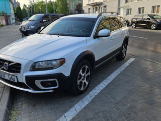 Volvo XC70 фото 1